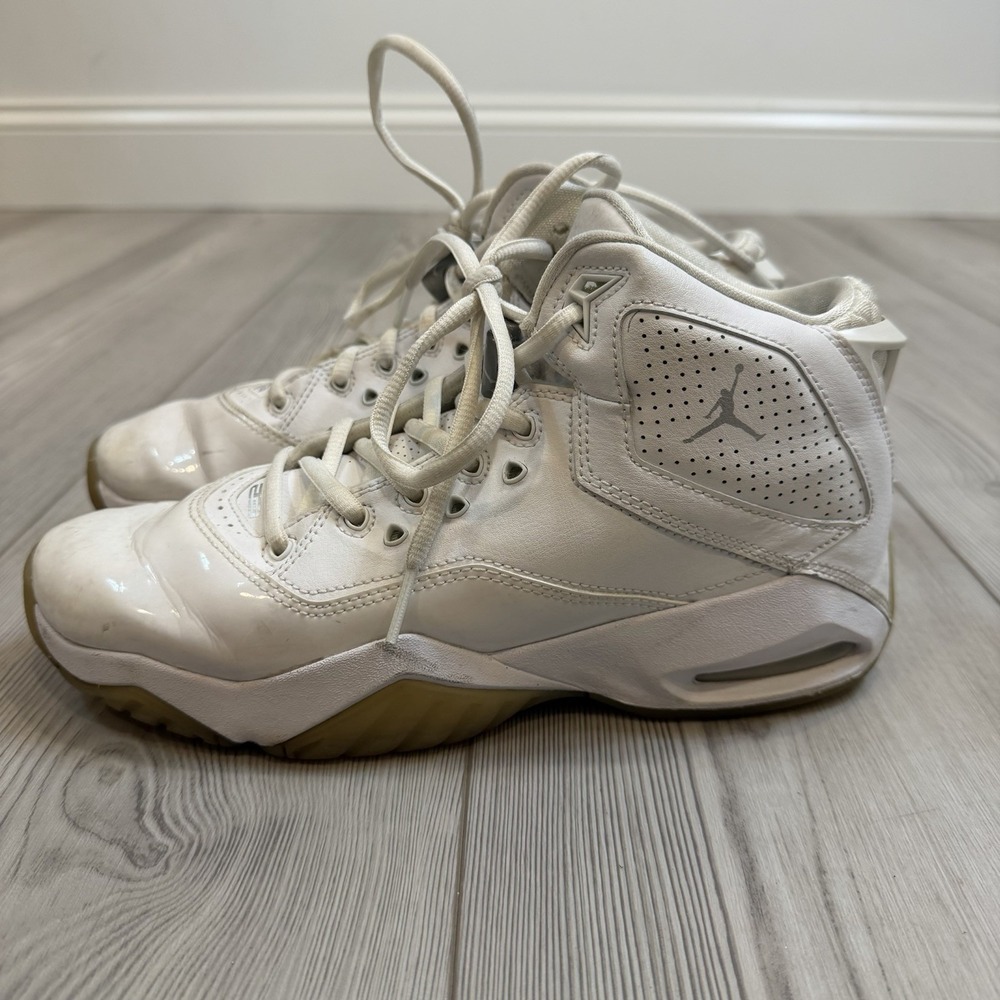 Air Jordan CK1425-100 White B'Loyal GS Youth Sneakers Size US 6.5Y